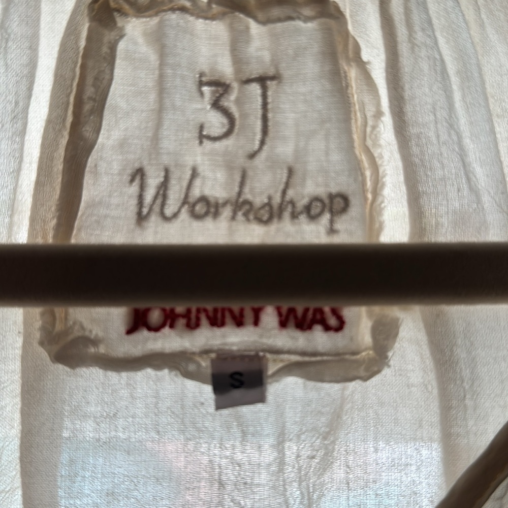 Johnny Was Cream Tunic with Red Rose Embroidery - Picture 2 of 5